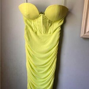 Elegant lime green Strapless Dress